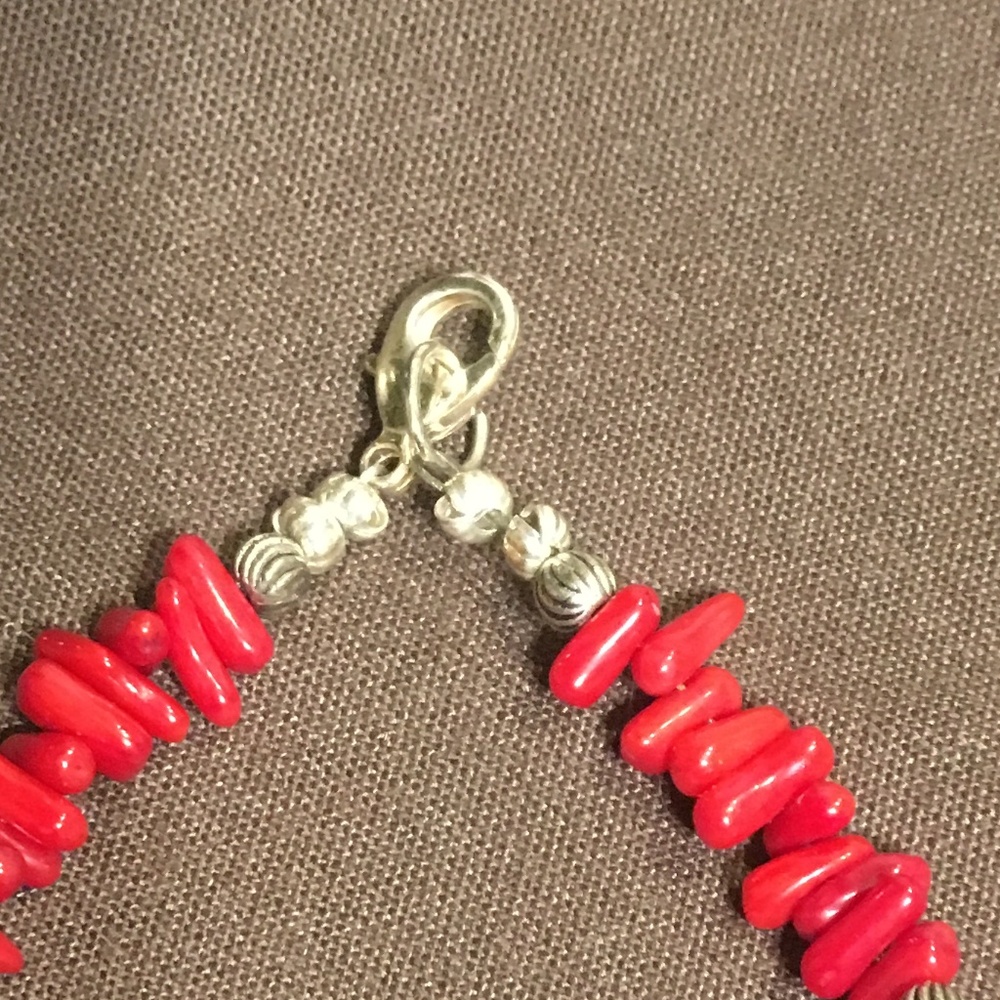 NECKLACE - Picture 2 of 4